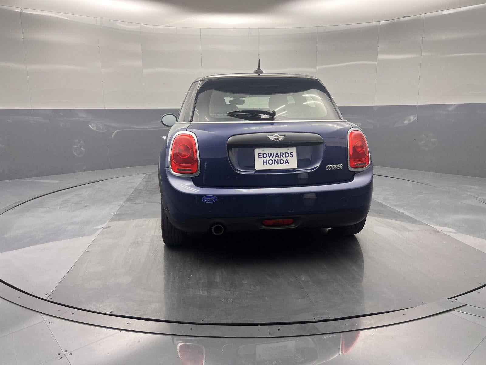 2016 MINI Cooper Hardtop 4 Door 4dr HB