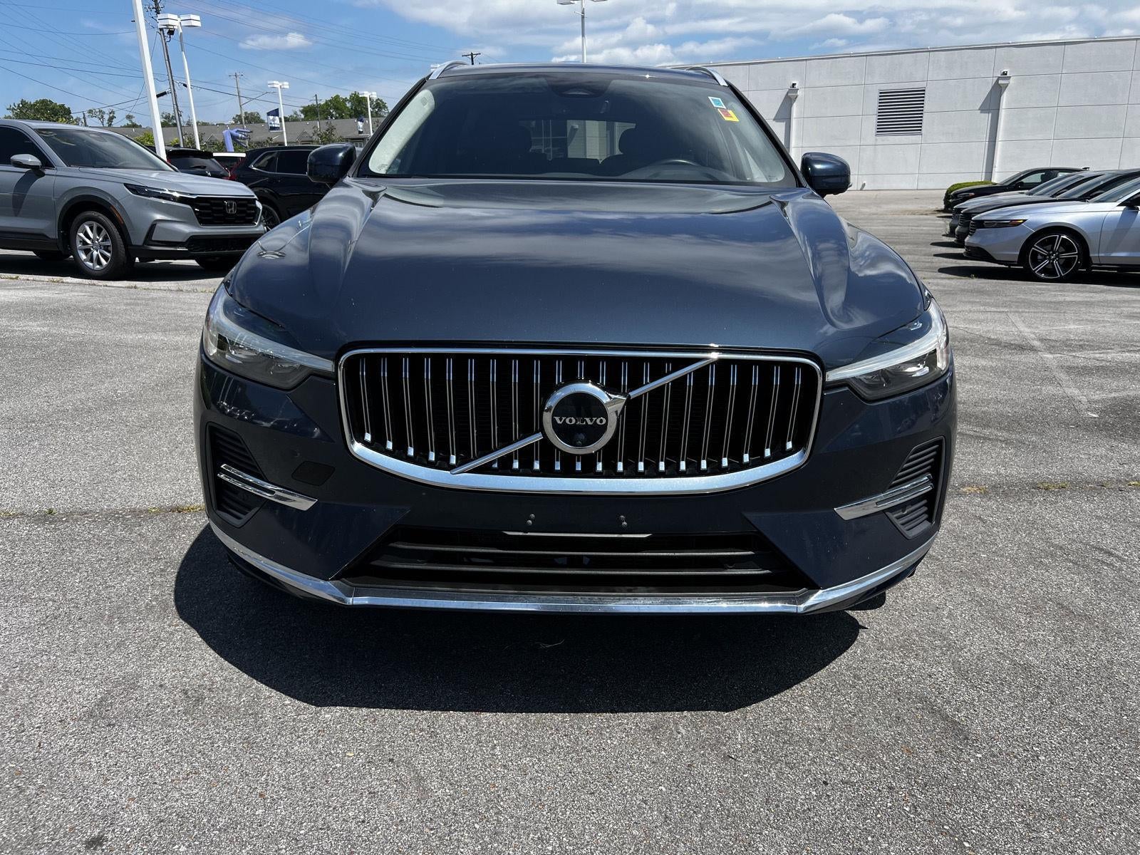 2023 Volvo XC60 Plus Bright Theme