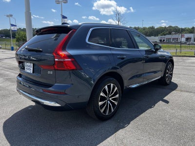 2023 Volvo XC60 Plus Bright Theme