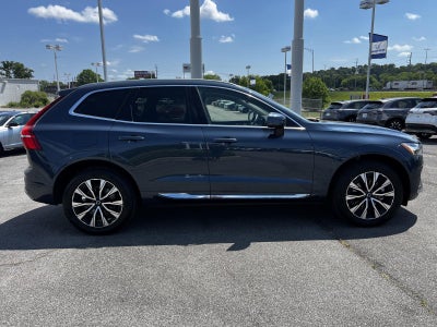 2023 Volvo XC60 Plus Bright Theme