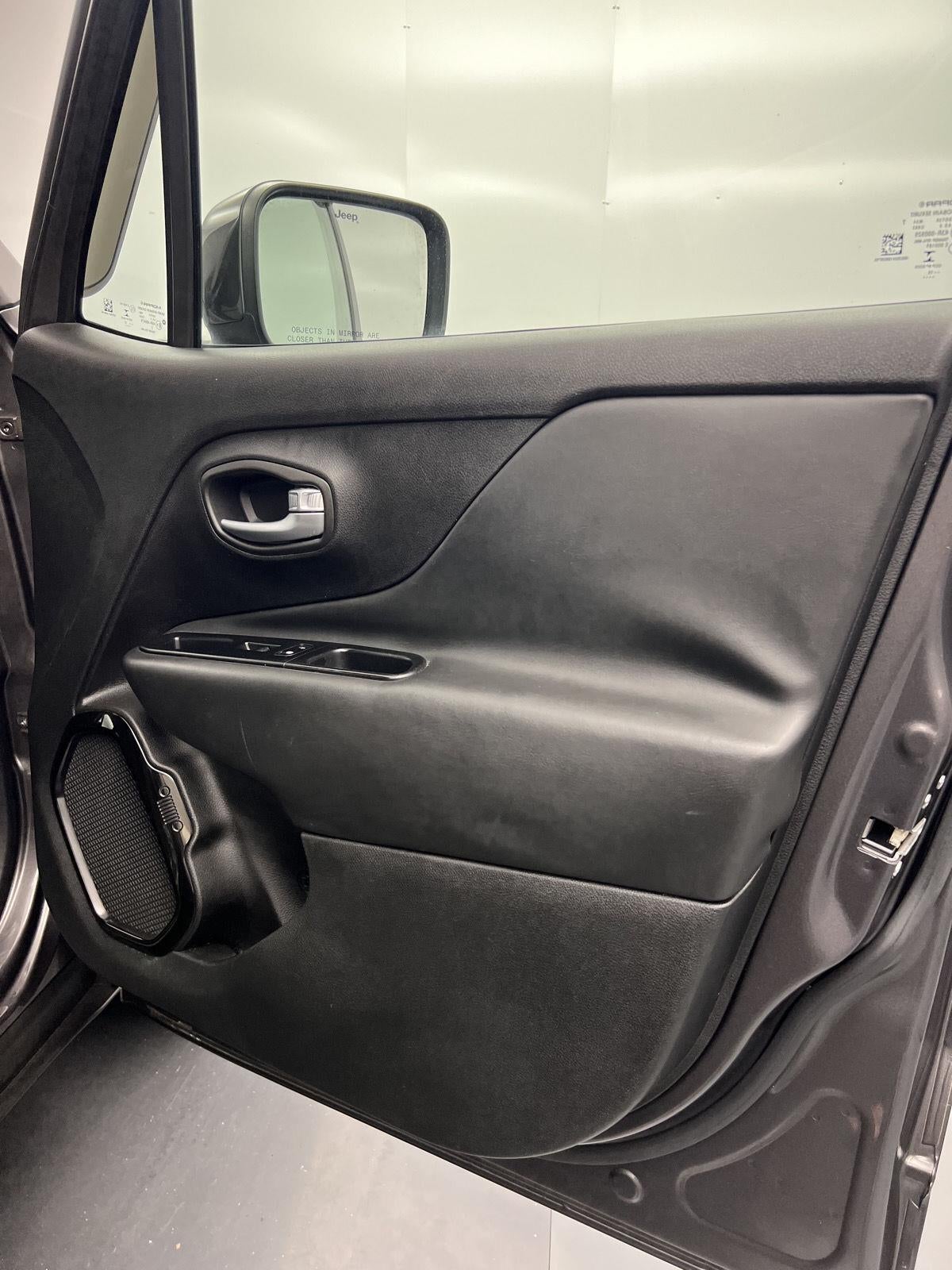2019 Jeep Renegade Altitude