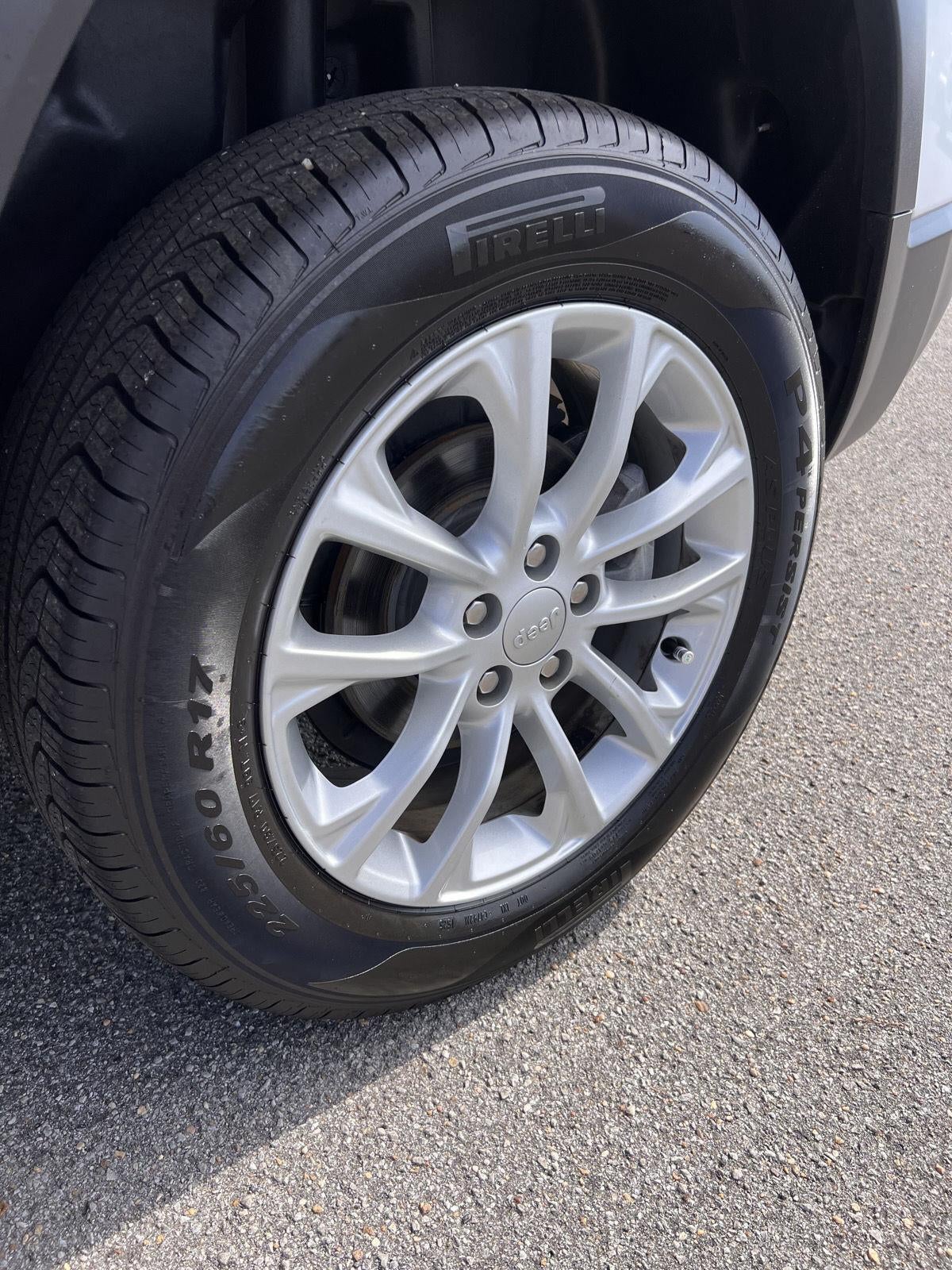 2021 Jeep Cherokee Latitude