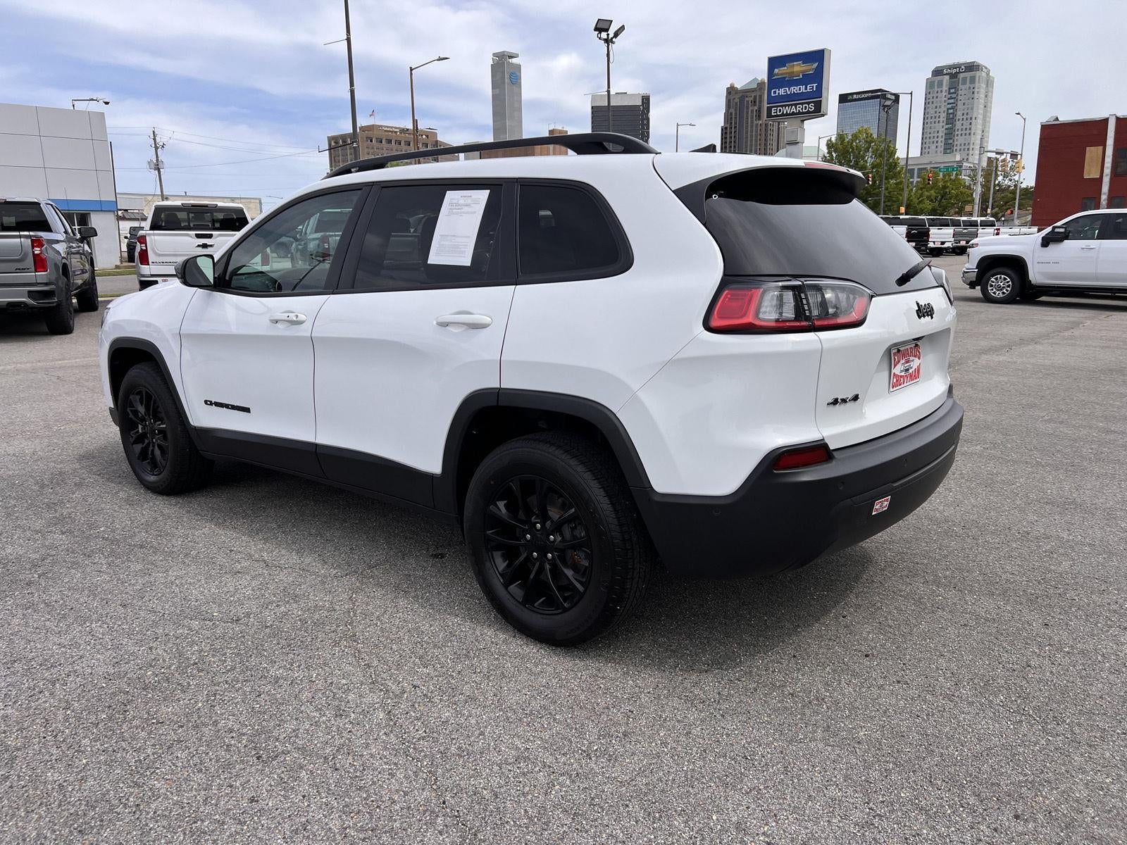 2023 Jeep Cherokee Altitude Lux