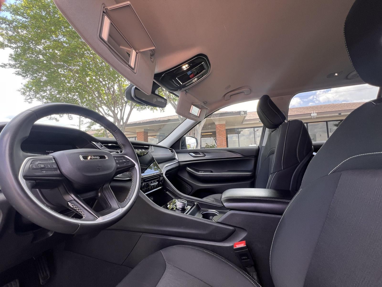 2024 Jeep Grand Cherokee Laredo