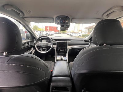 2024 Jeep Grand Cherokee Laredo