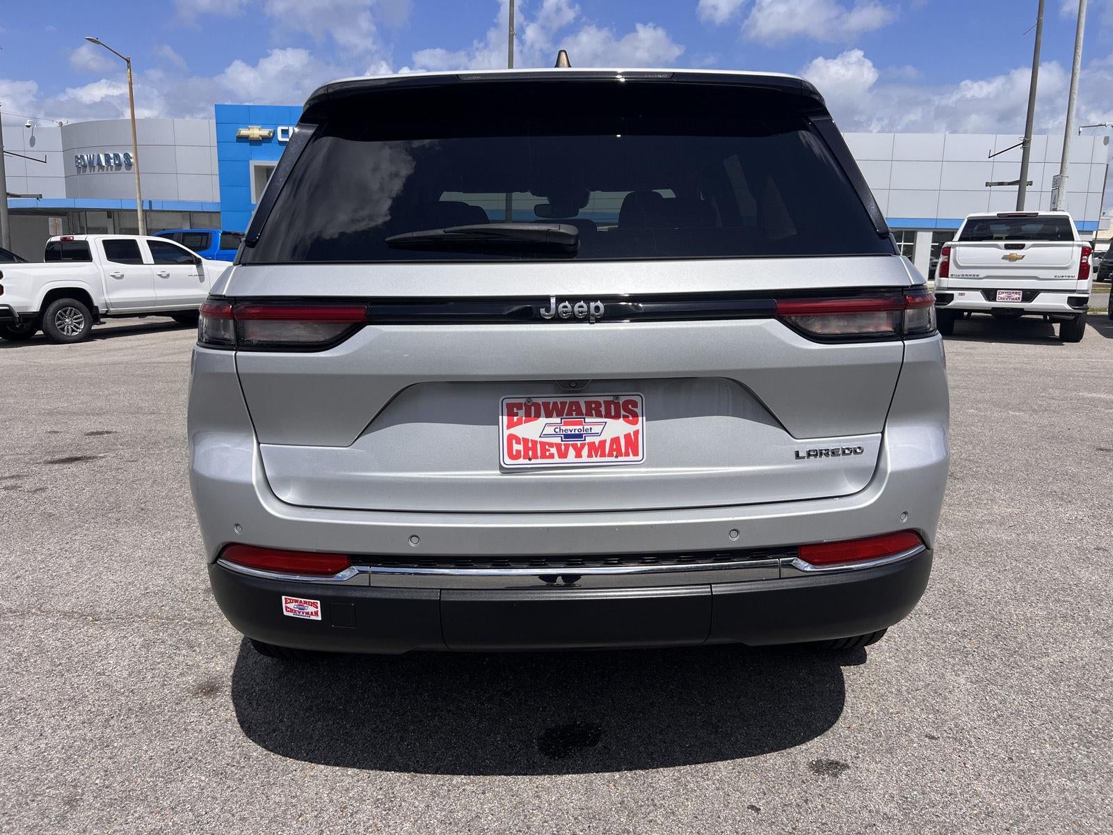 2024 Jeep Grand Cherokee Laredo