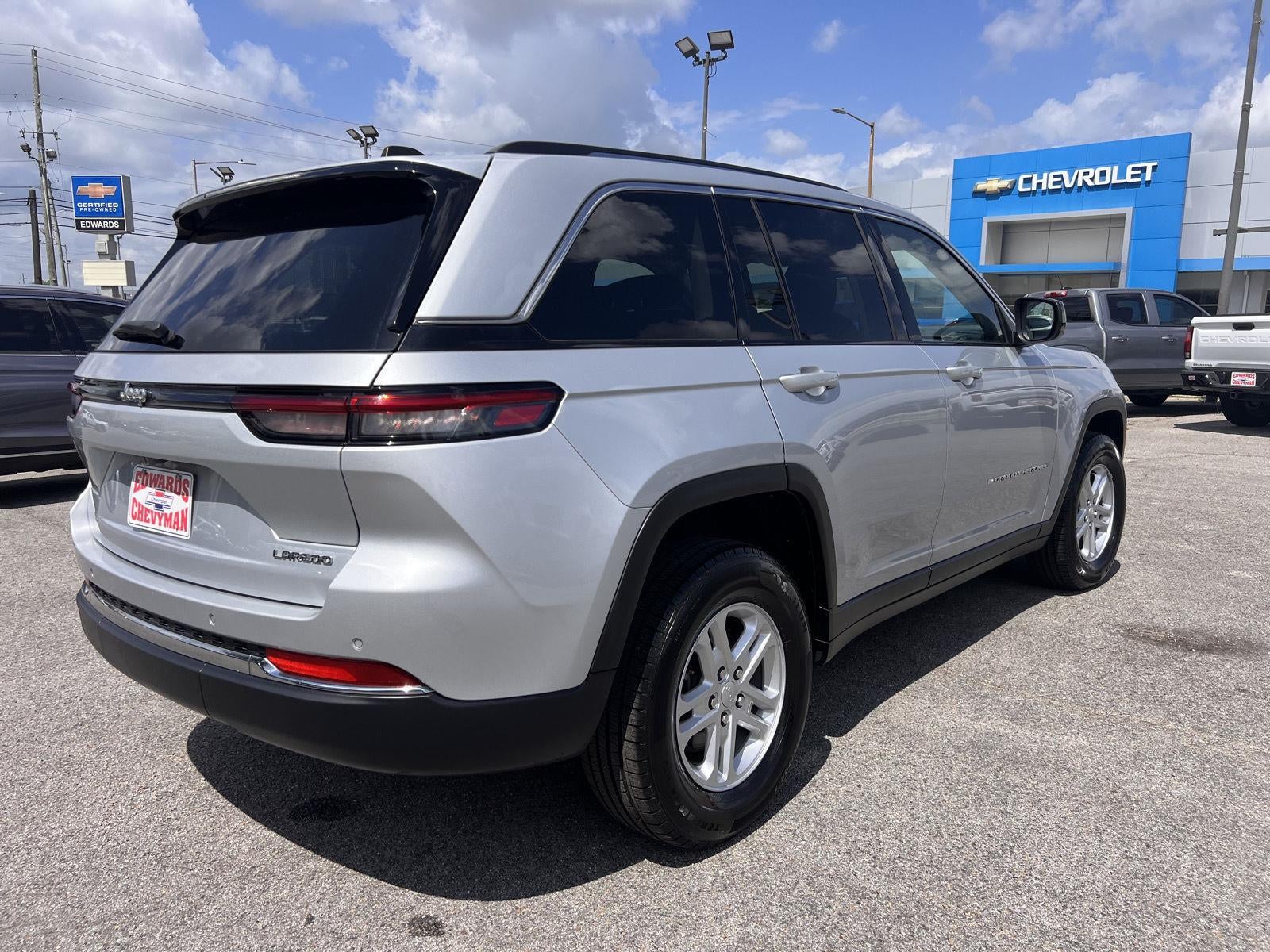 2024 Jeep Grand Cherokee Laredo