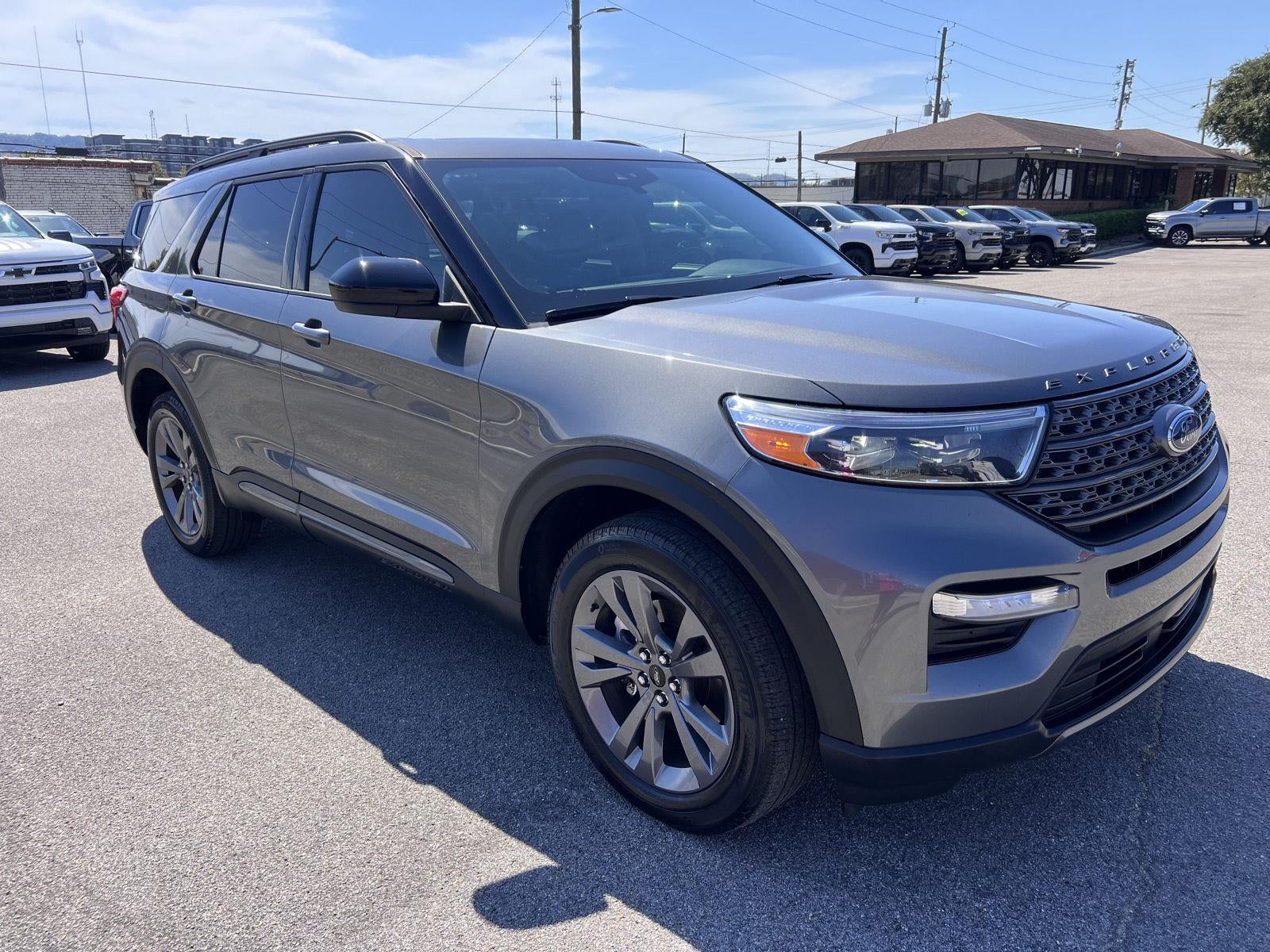 2023 Ford Explorer XLT