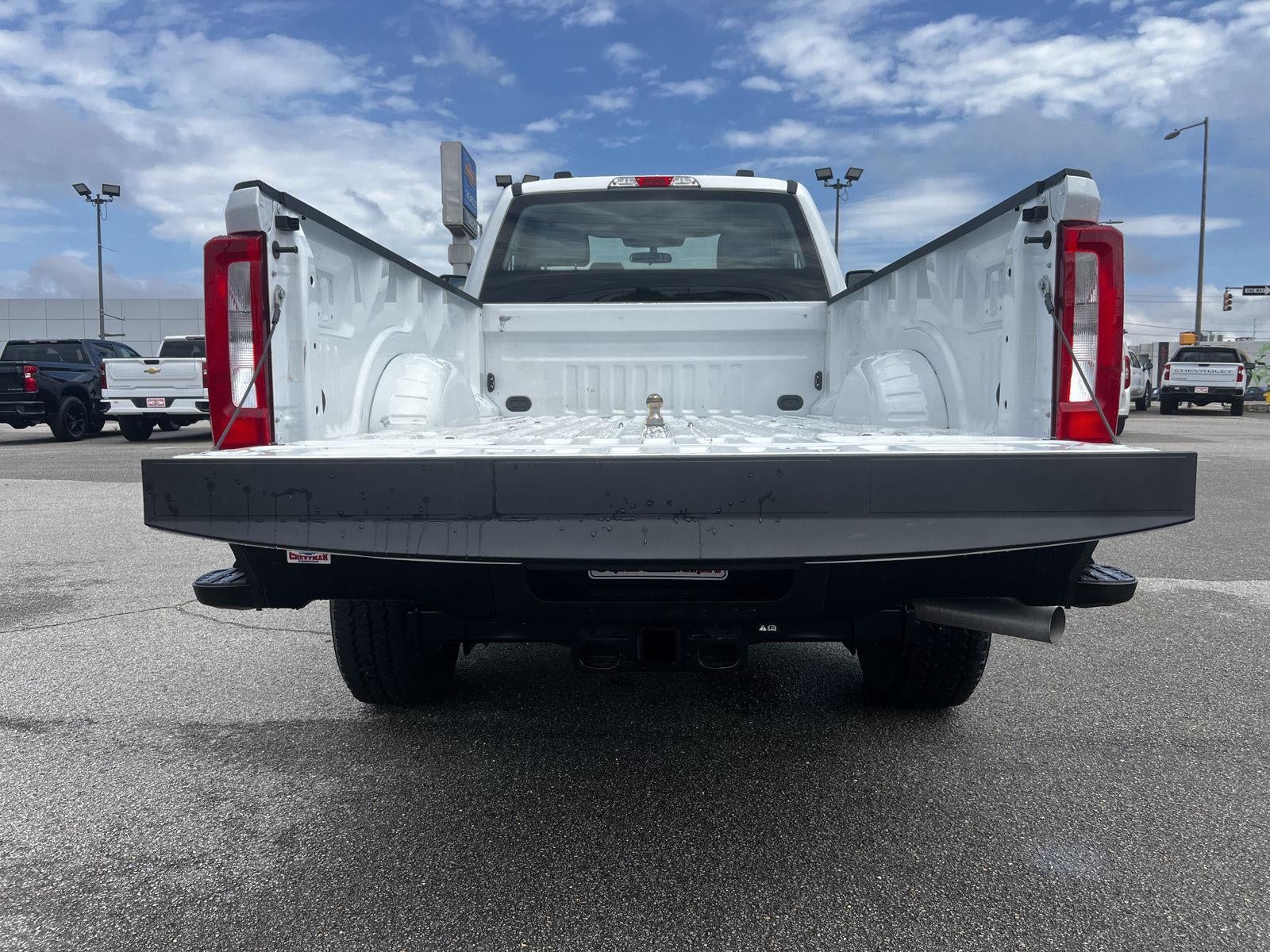 2024 Ford Super Duty F-350 SRW XL