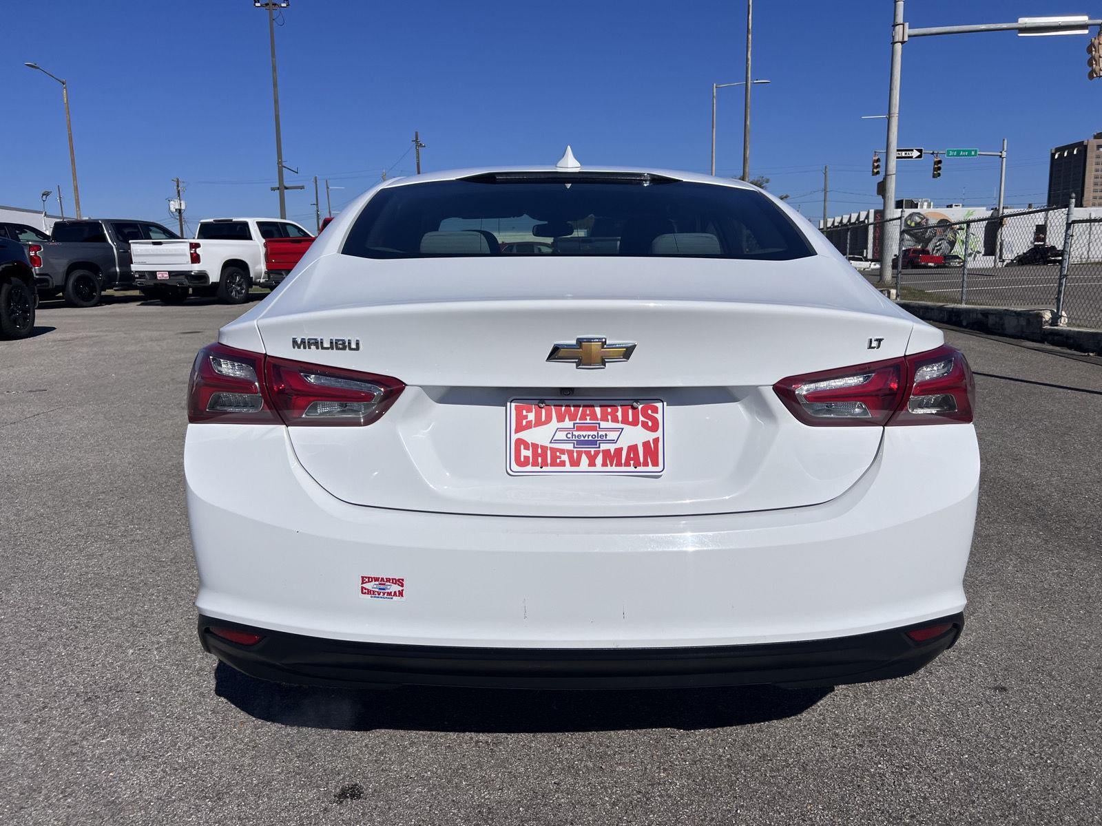 2022 Chevrolet Malibu LT