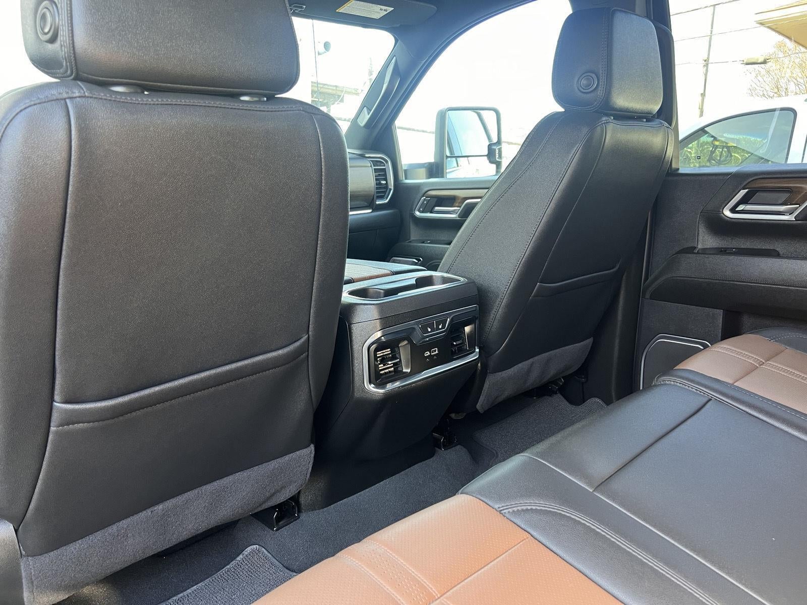 2024 Chevrolet Silverado 3500 HD High Country DRW