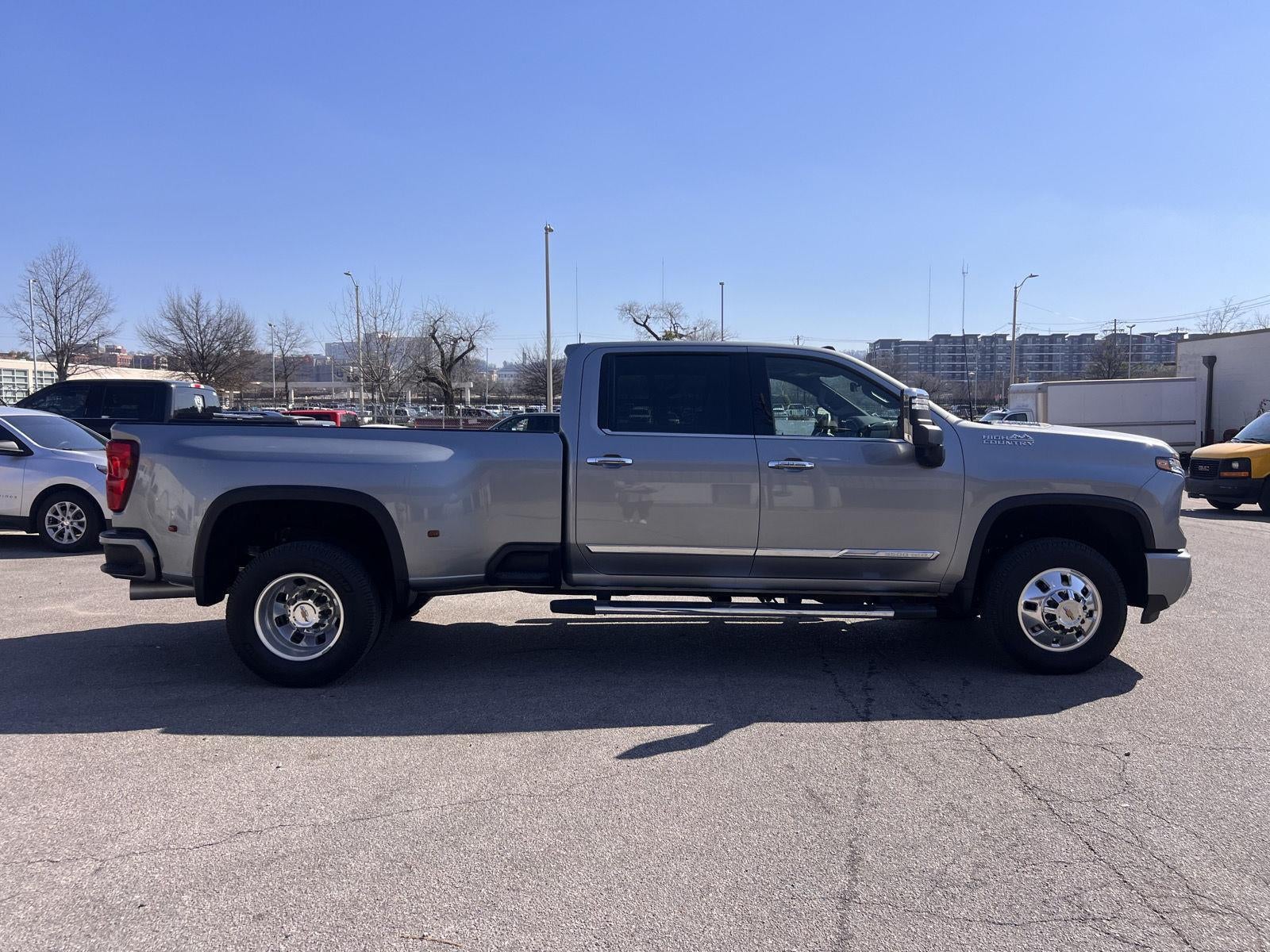 2024 Chevrolet Silverado 3500 HD High Country DRW