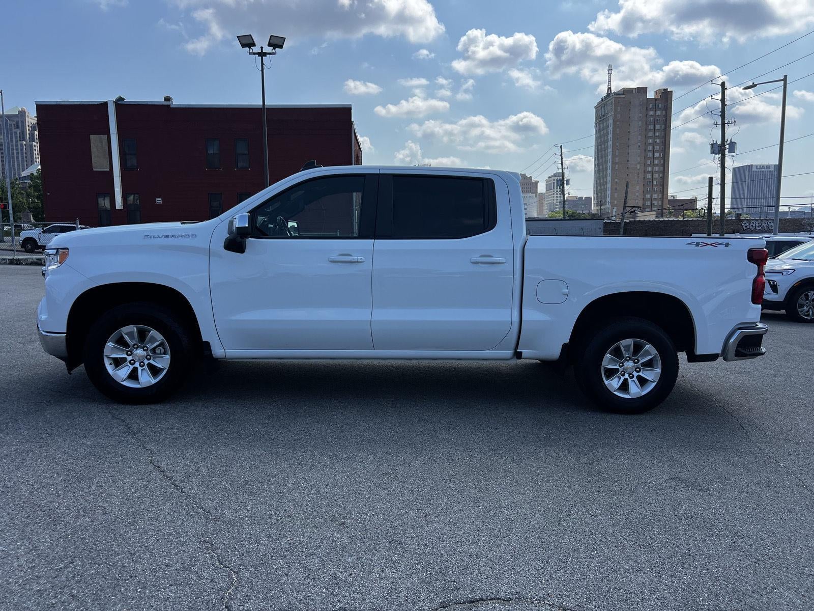 2023 Chevrolet Silverado 1500 LT