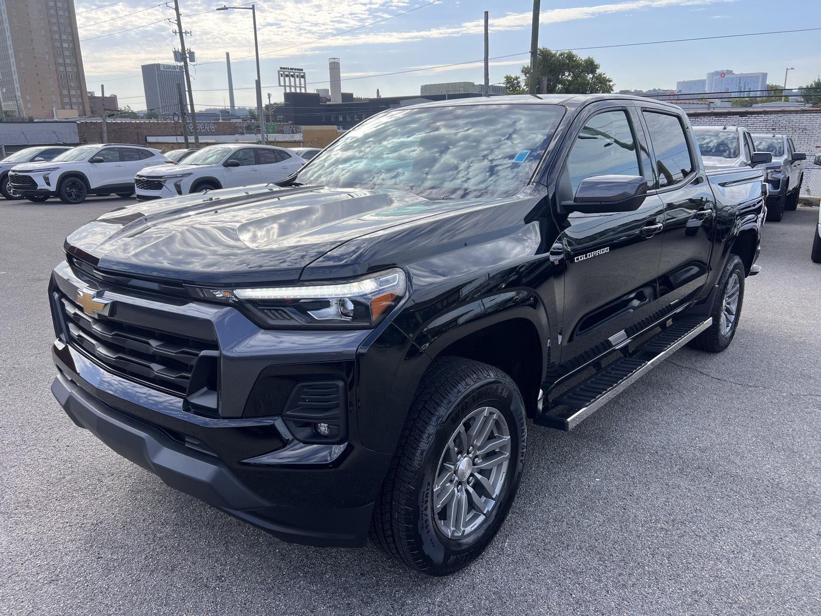 2023 Chevrolet Colorado 4WD LT