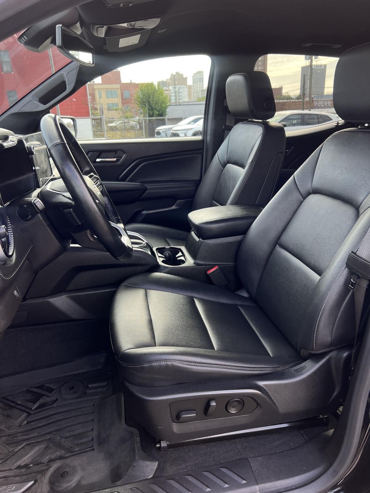 2023 Chevrolet Colorado 4WD LT