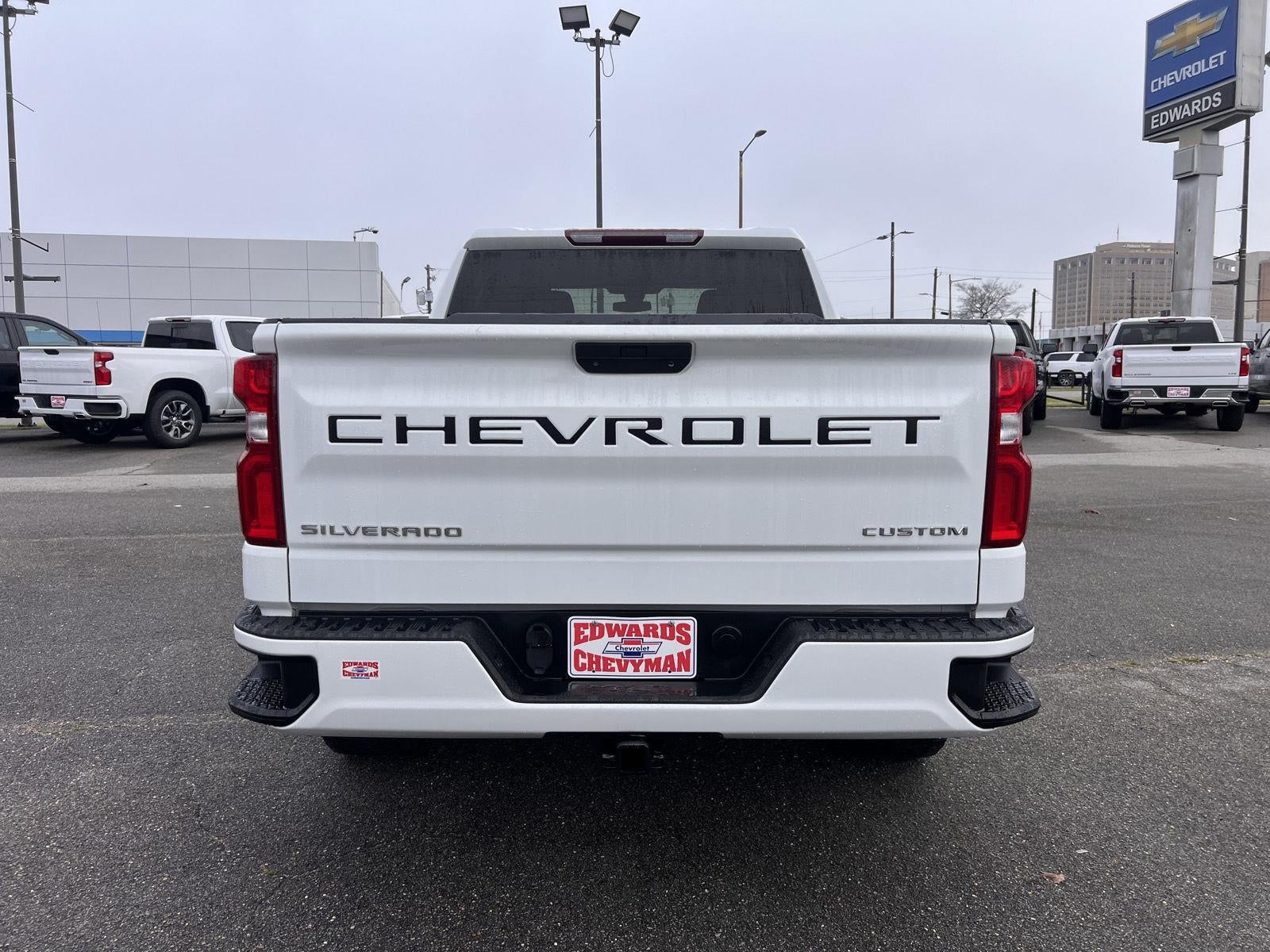 2022 Chevrolet Silverado 1500 LTD Custom