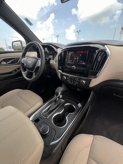 2023 Chevrolet Traverse LS
