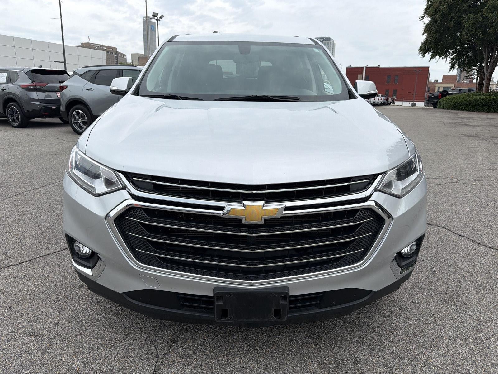 2020 Chevrolet Traverse LT Cloth