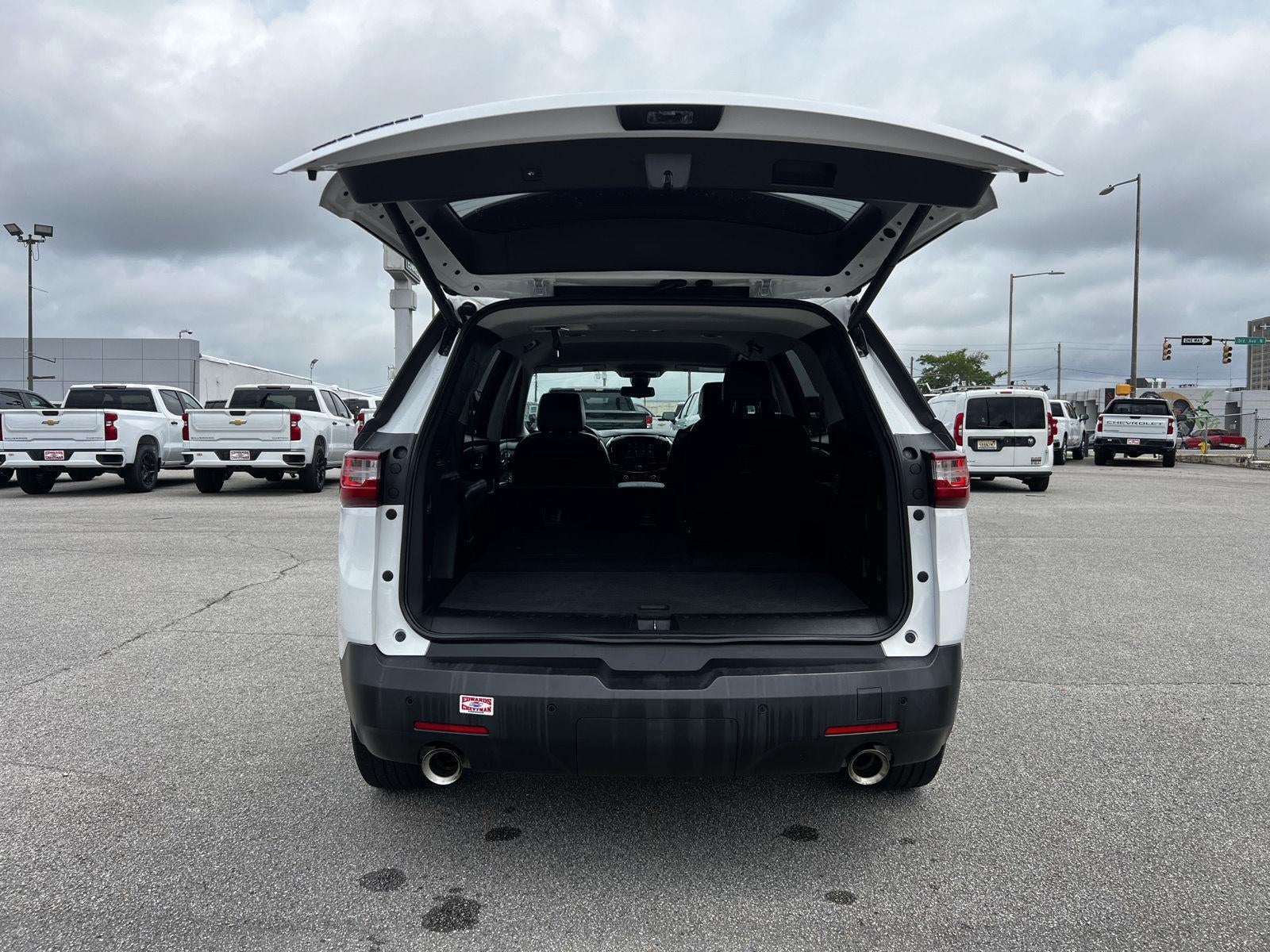 2021 Chevrolet Traverse RS