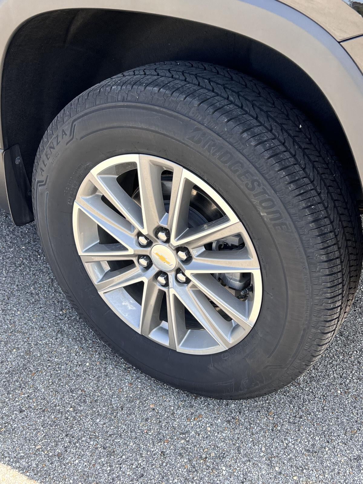 2024 Chevrolet Traverse Limited LT Cloth