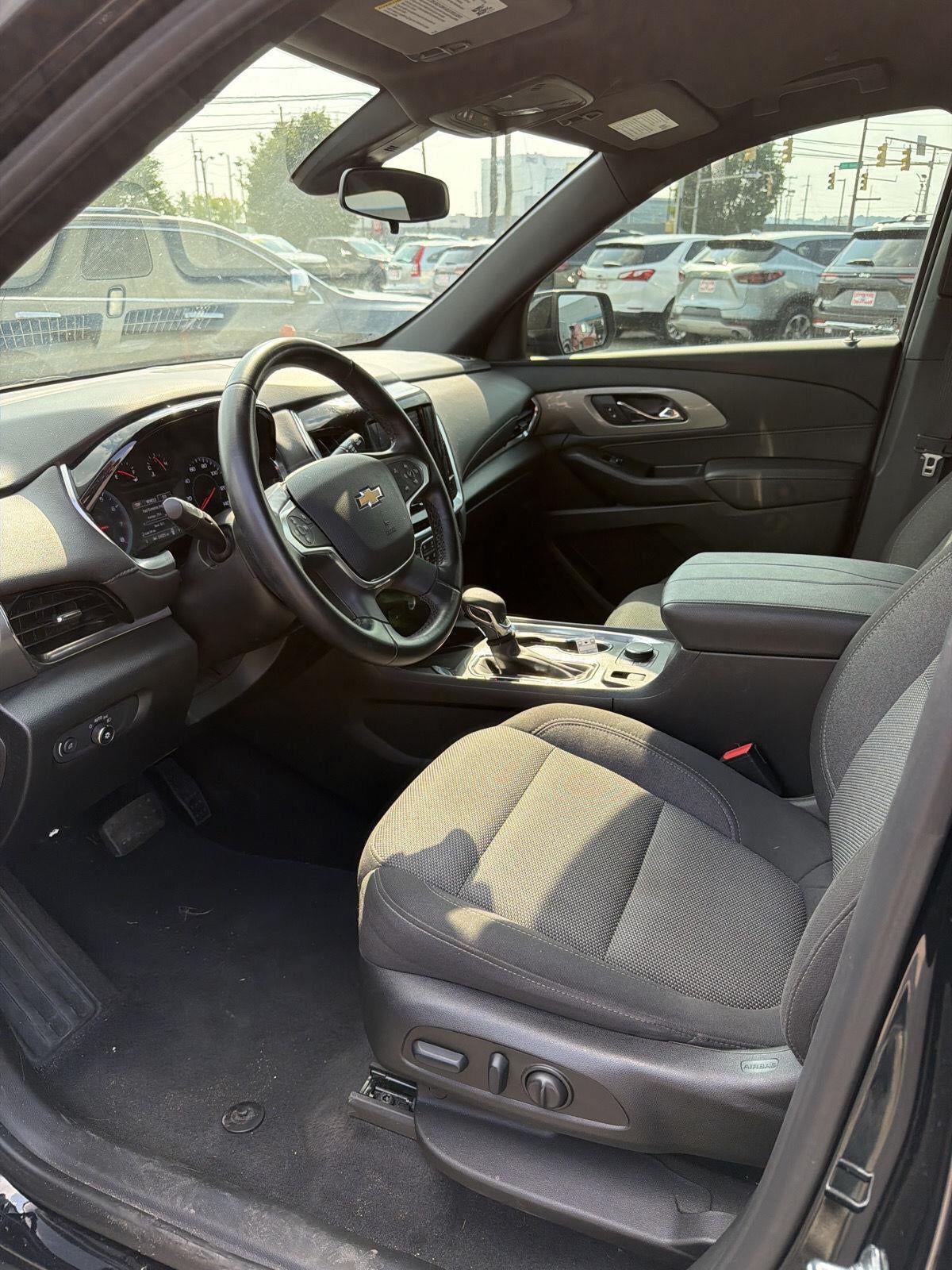 2024 Chevrolet Traverse Limited LT Cloth