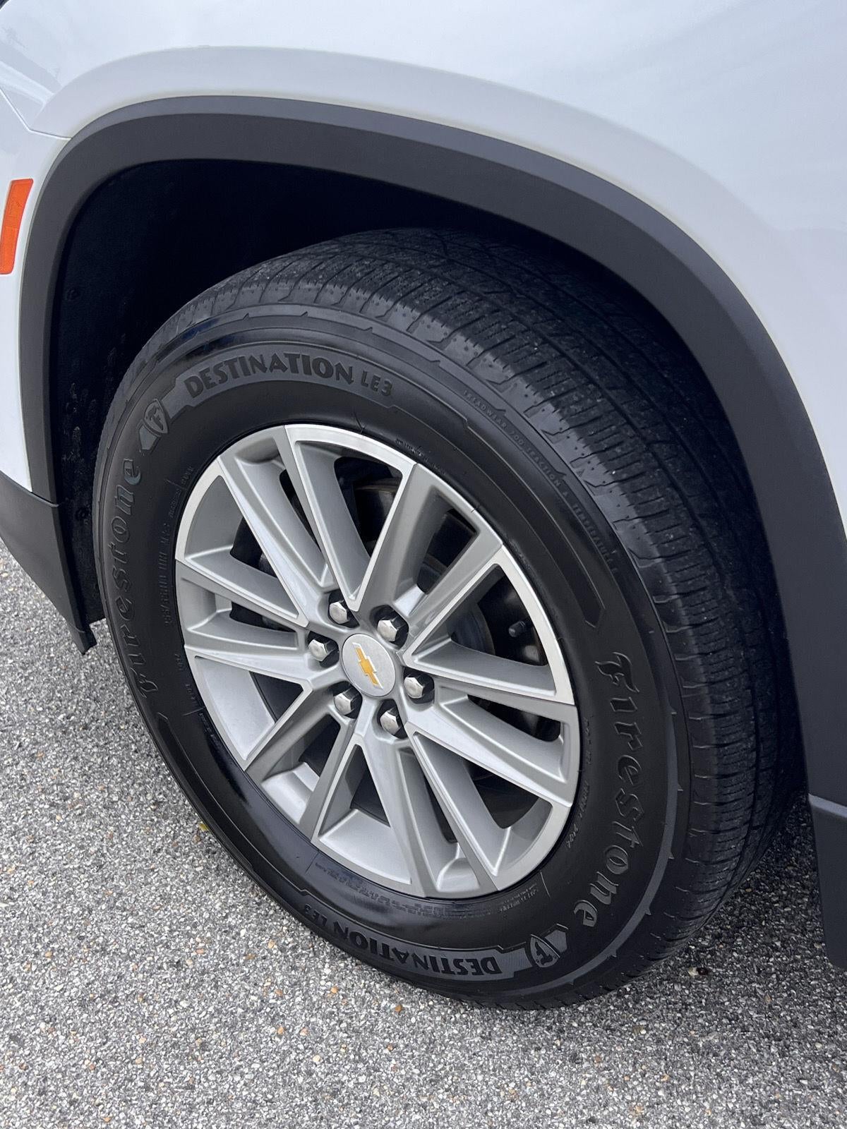 2023 Chevrolet Traverse 2FL
