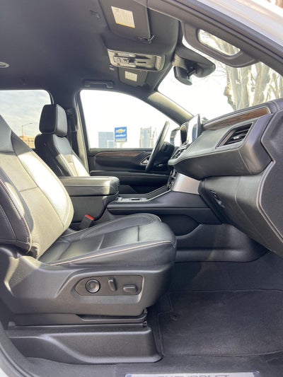 2023 Chevrolet Suburban Premier