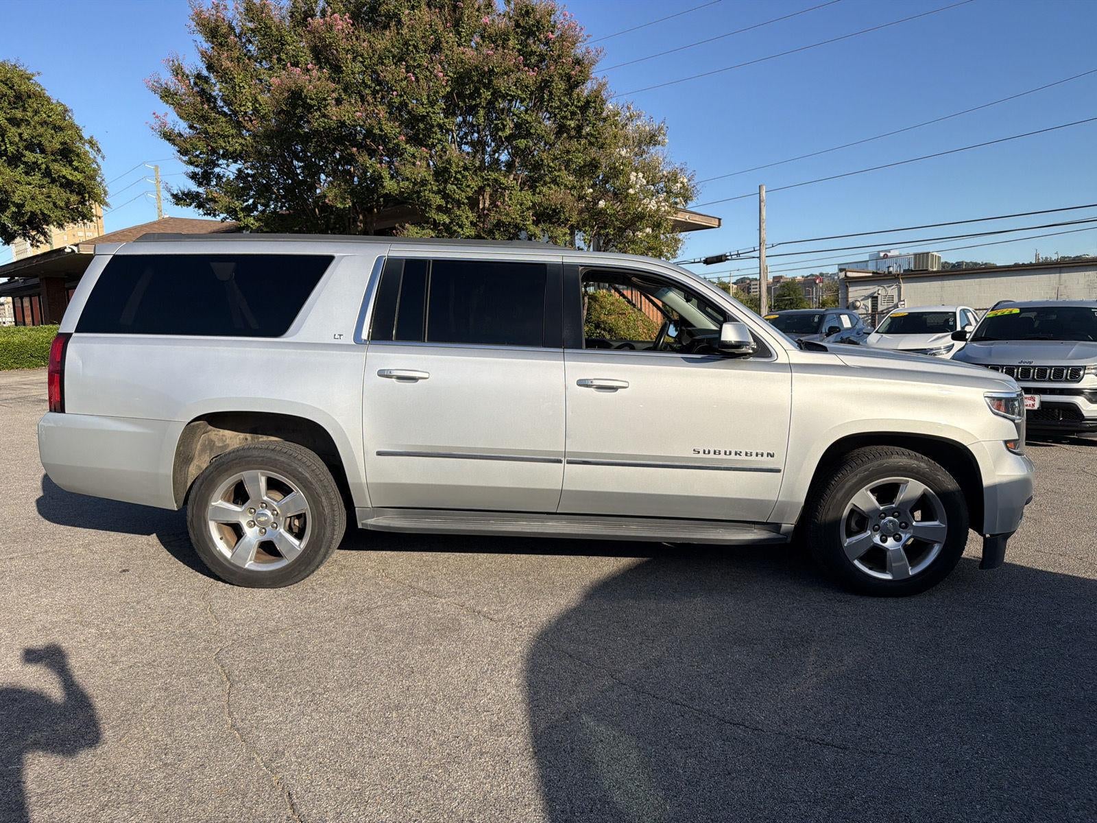 2016 Chevrolet Suburban LT