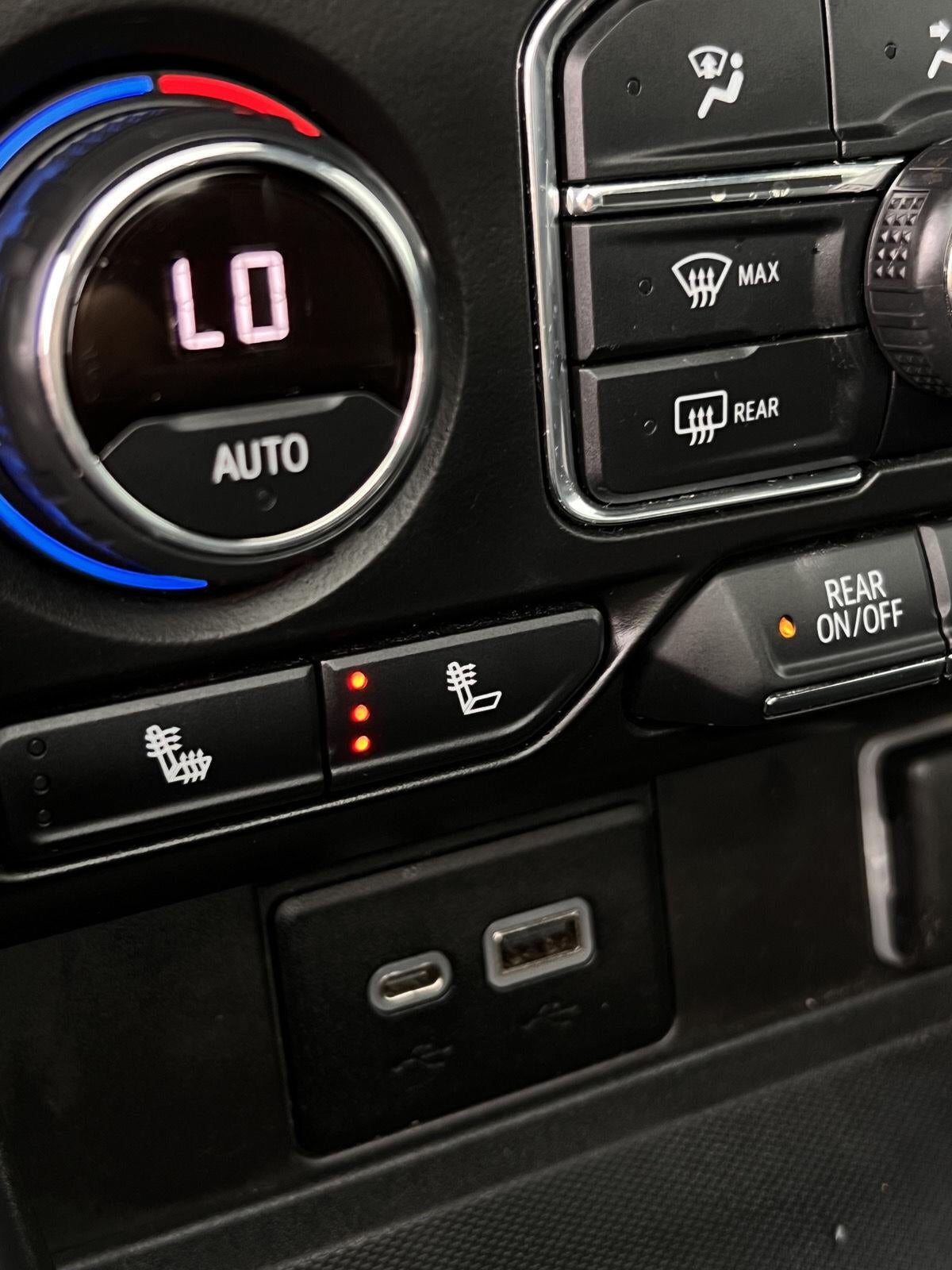 2021 Chevrolet Tahoe RST