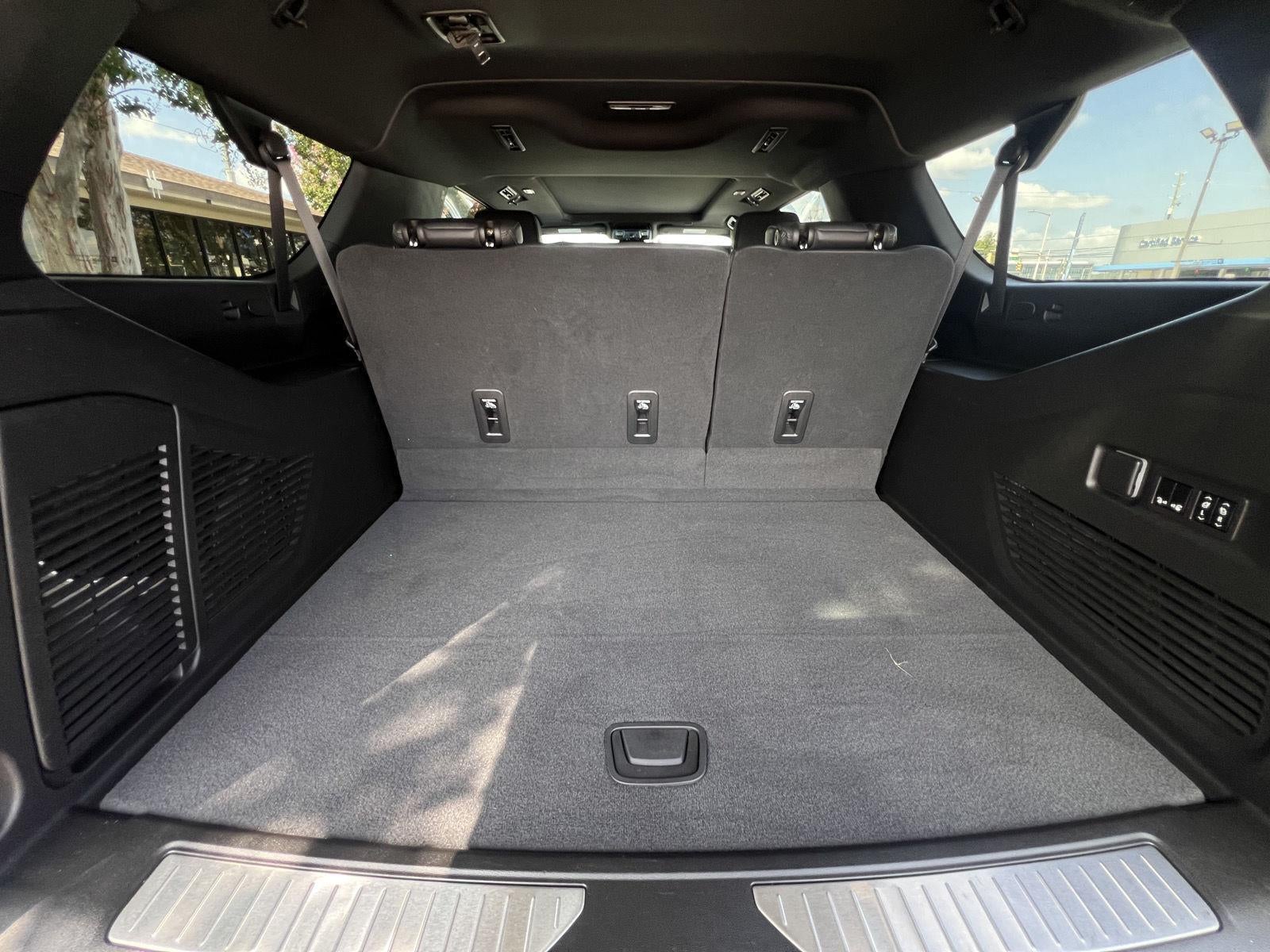 2023 Chevrolet Suburban Z71