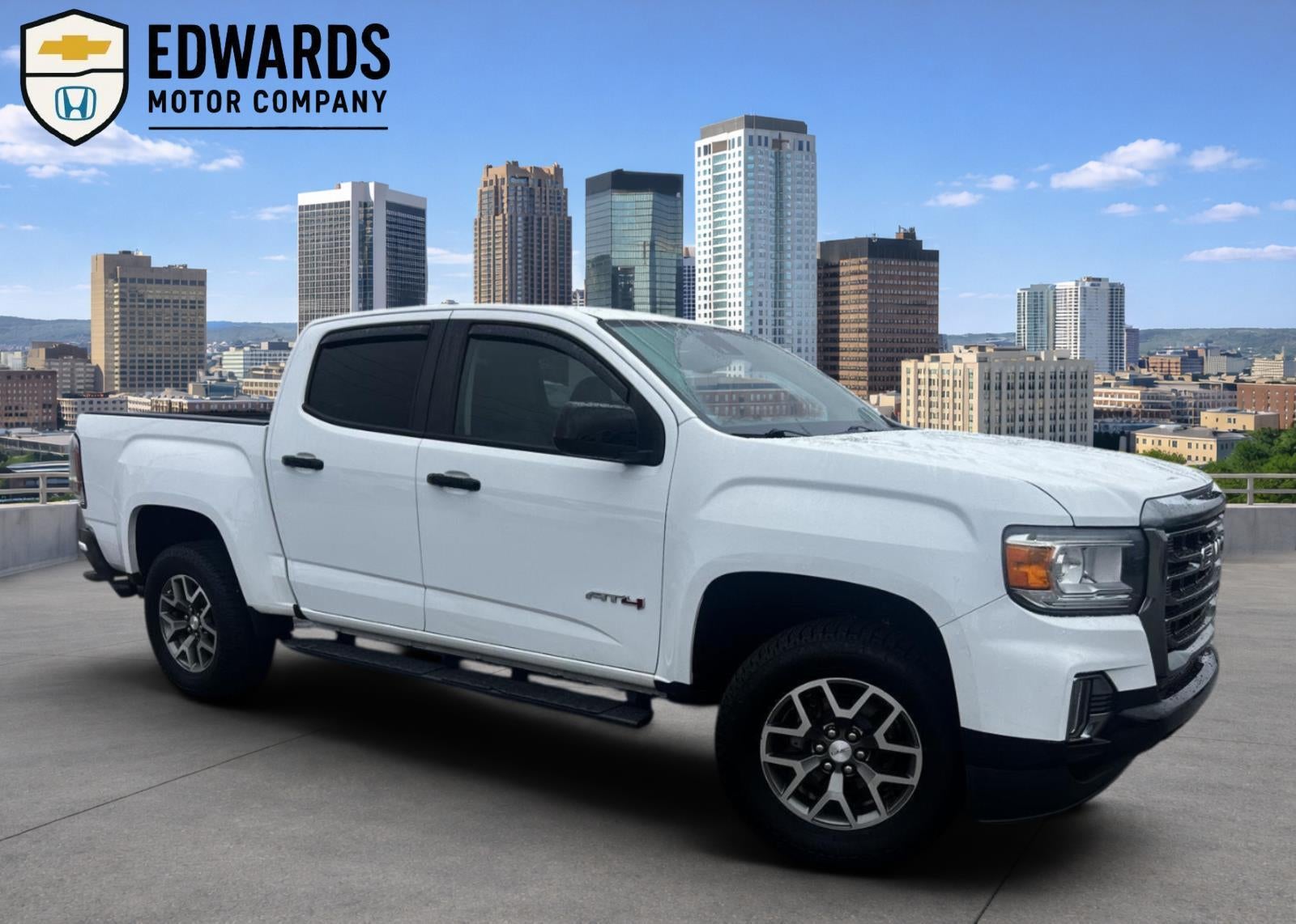 2021 GMC Canyon 4WD AT4 Crew Cab Short Box's photo