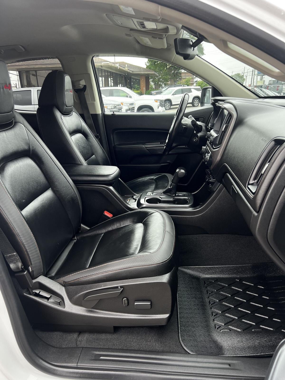 2021 GMC Canyon 4WD AT4 w/Leather