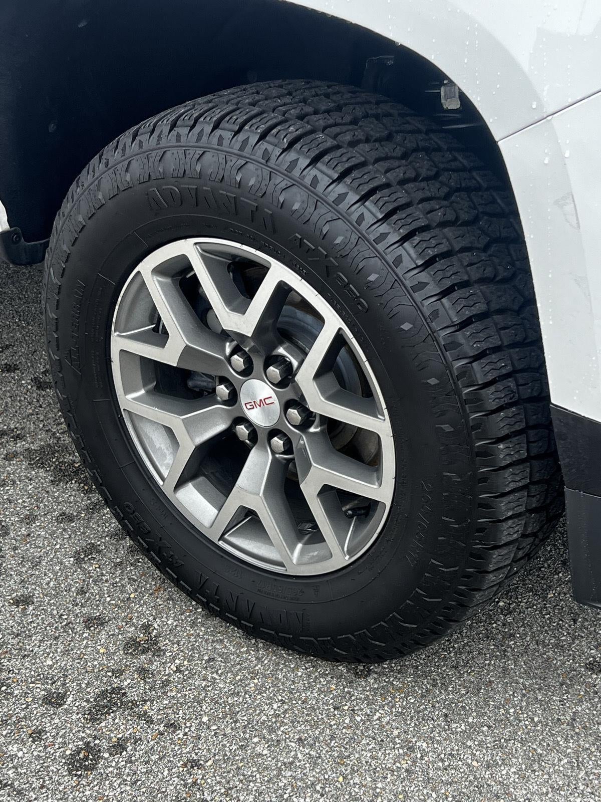 2021 GMC Canyon 4WD AT4 w/Leather