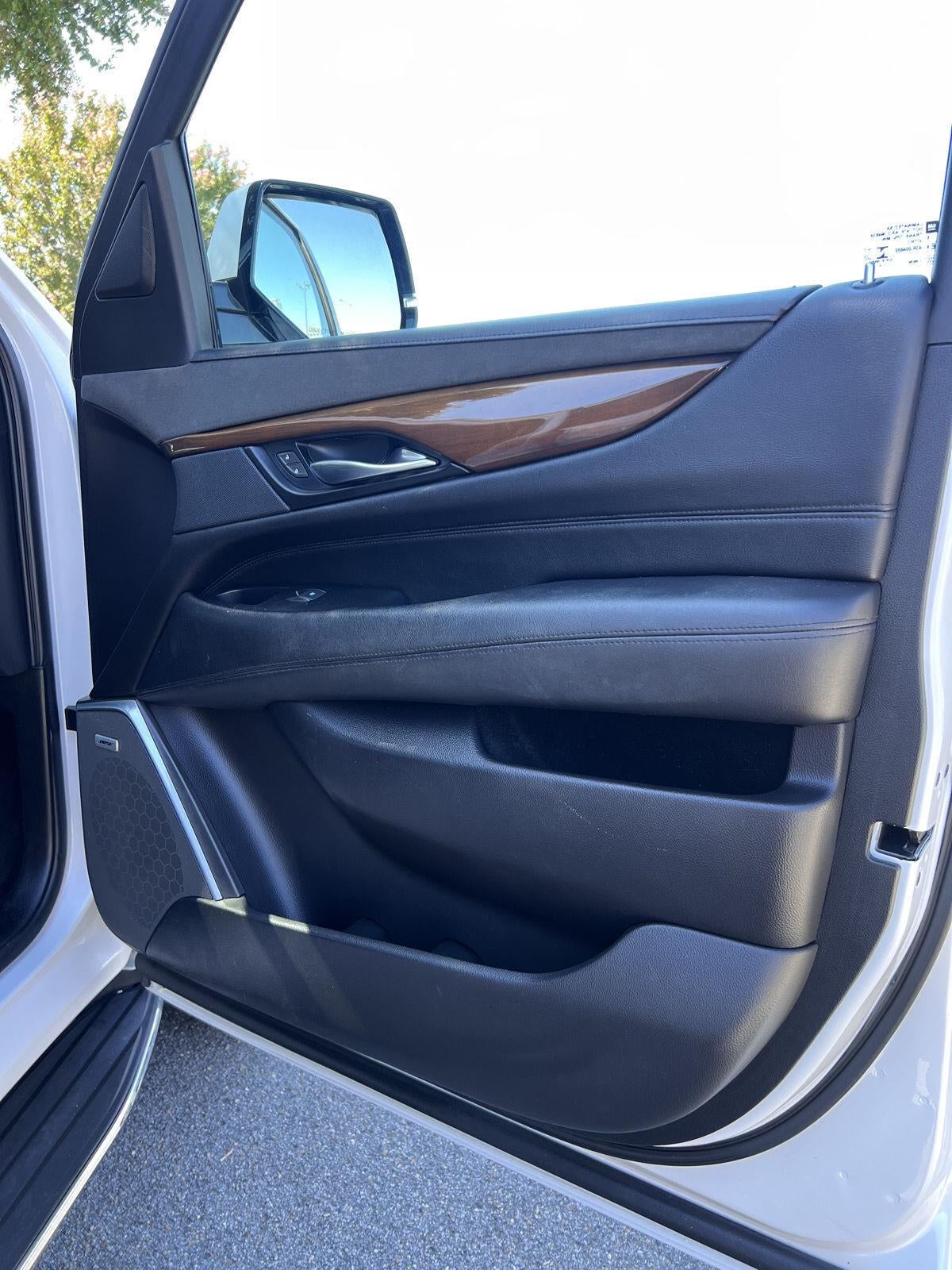 2020 Cadillac Escalade NA