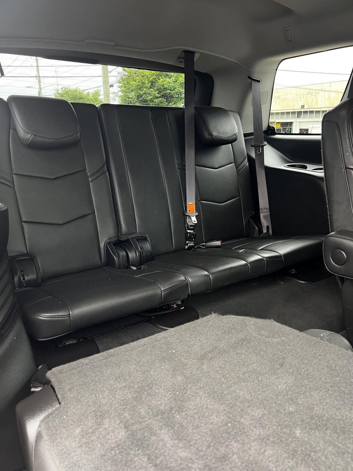 2017 Cadillac Escalade Luxury