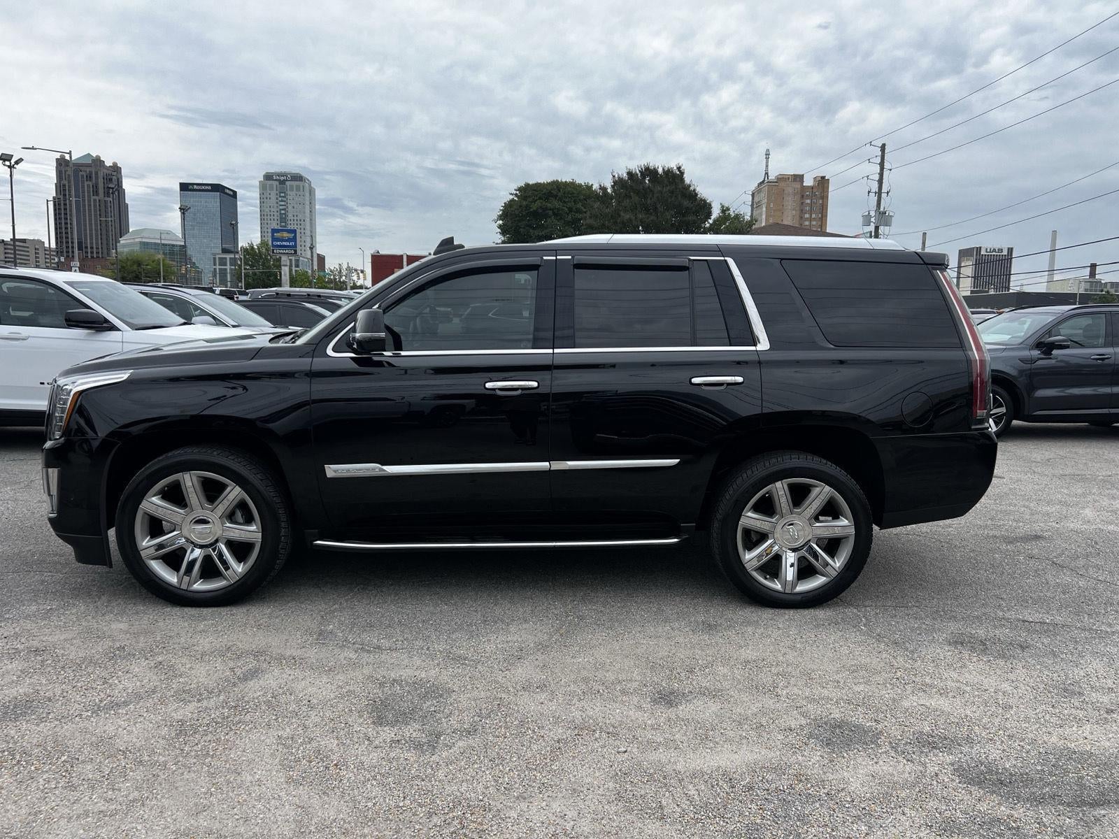 2017 Cadillac Escalade Luxury