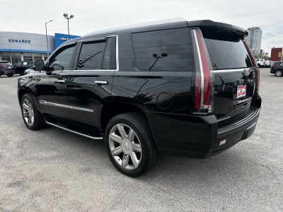 2017 Cadillac Escalade Luxury