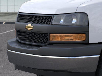 2025 Chevrolet Express Cutaway 3500 1WT