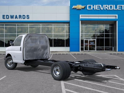 2025 Chevrolet Express Cutaway 3500 1WT