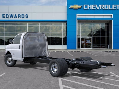 2026 Chevrolet Express Cutaway 3500 1WT