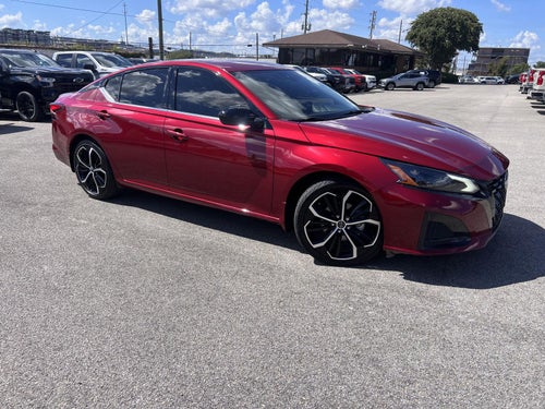 2023 Nissan Altima 2.5 SR