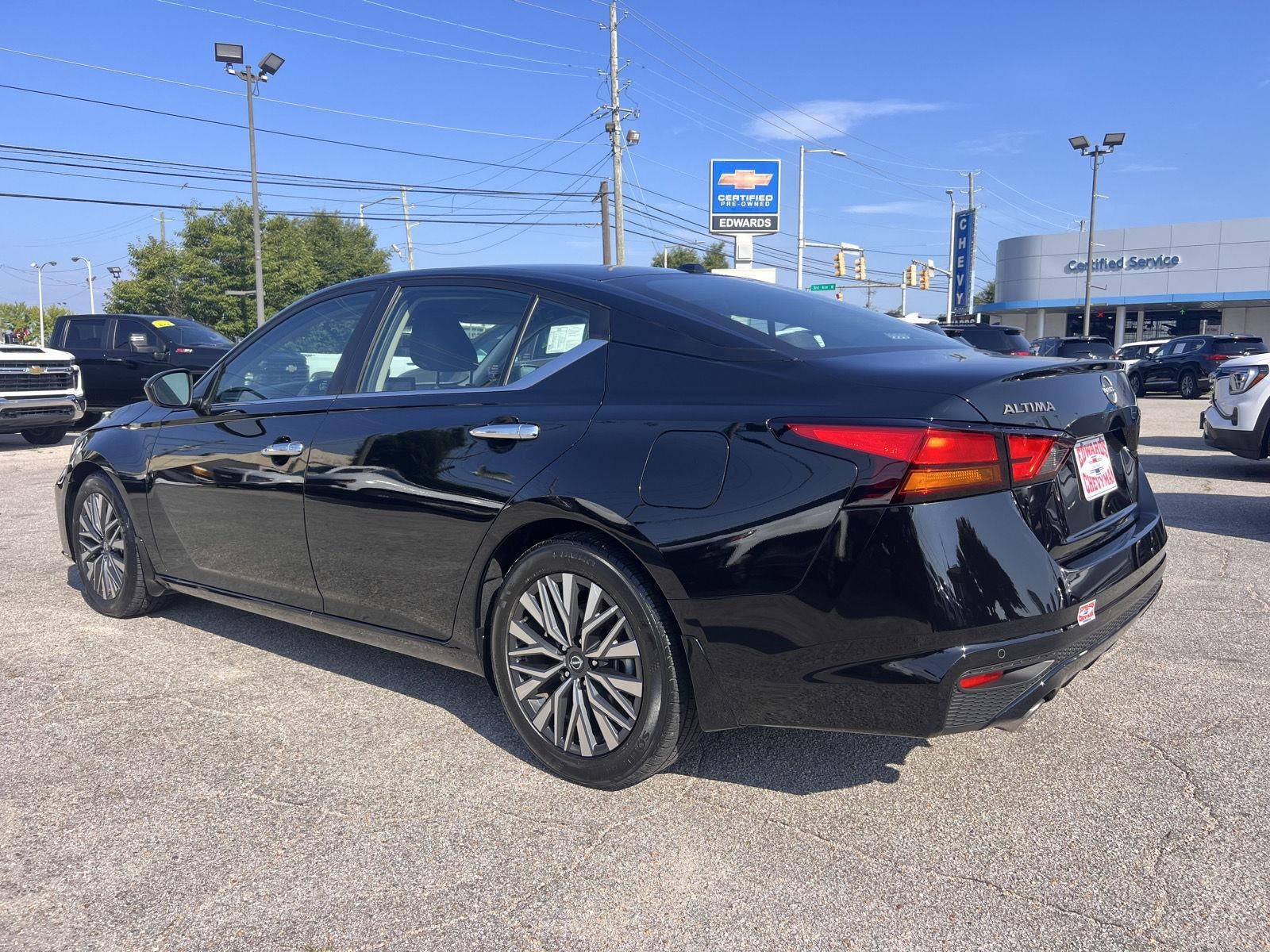 2024 Nissan Altima 2.5 SV