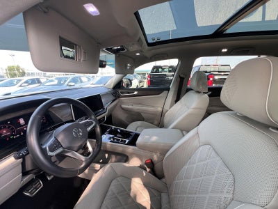 2025 Volkswagen Atlas 2.0T SEL Premium R-Line