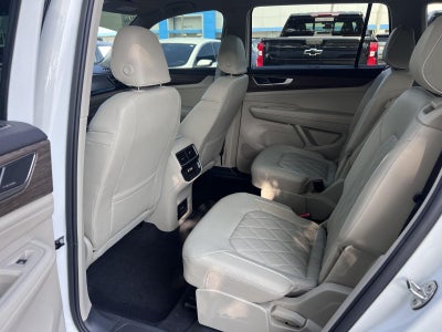 2025 Volkswagen Atlas 2.0T SEL Premium R-Line