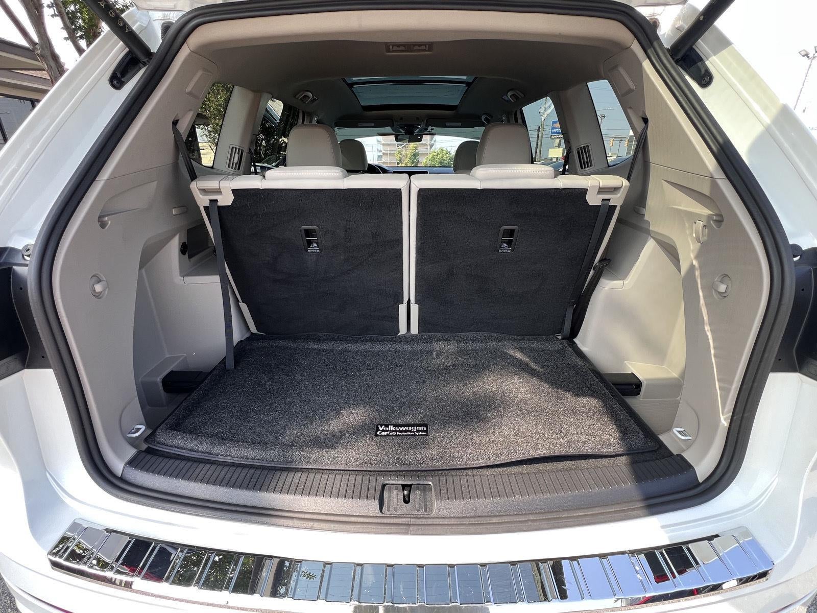 2025 Volkswagen Atlas 2.0T SEL Premium R-Line