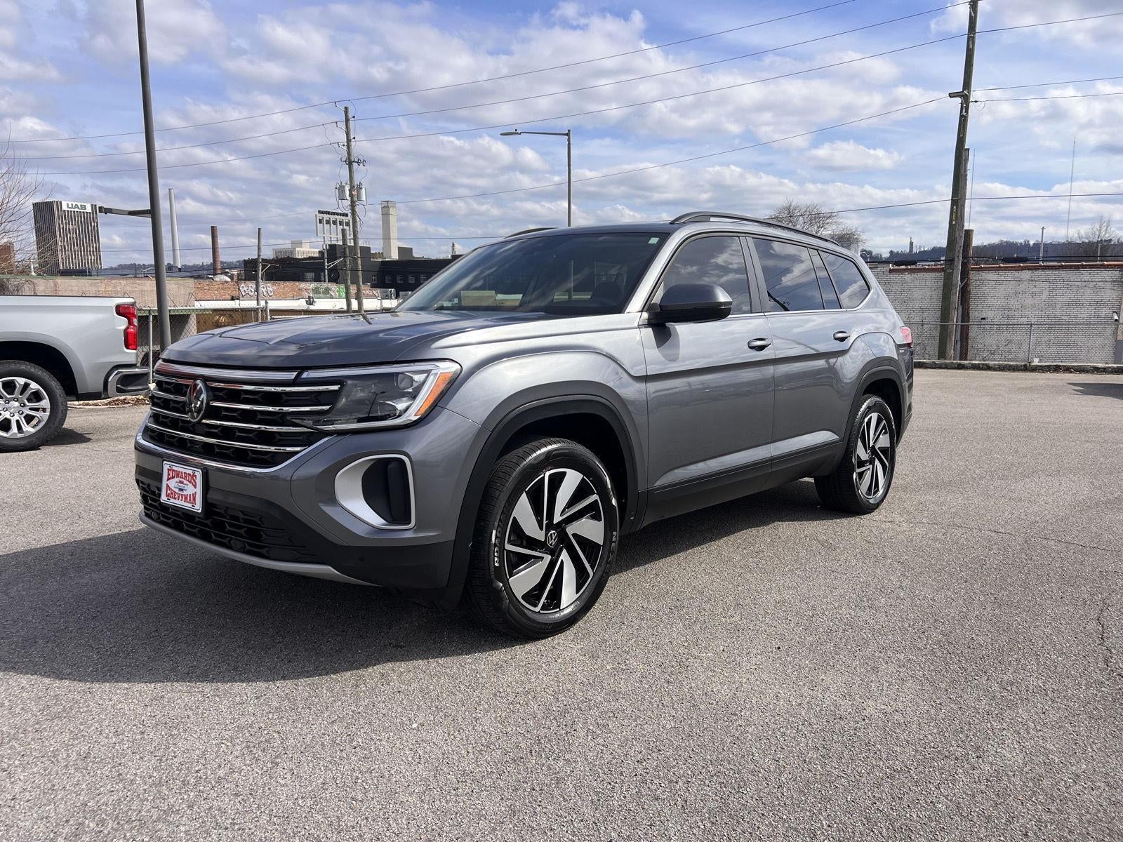 2024 Volkswagen Atlas 2.0T SE w/Technology