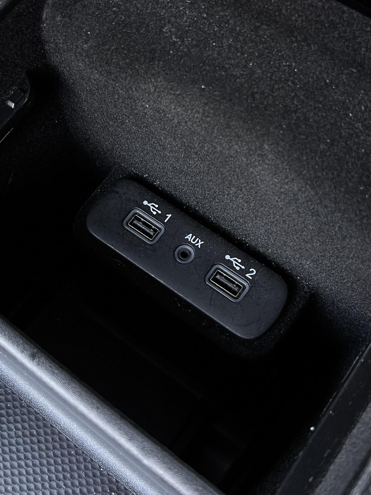 2023 Chrysler 300 300S