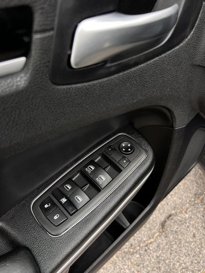 2023 Chrysler 300 300S