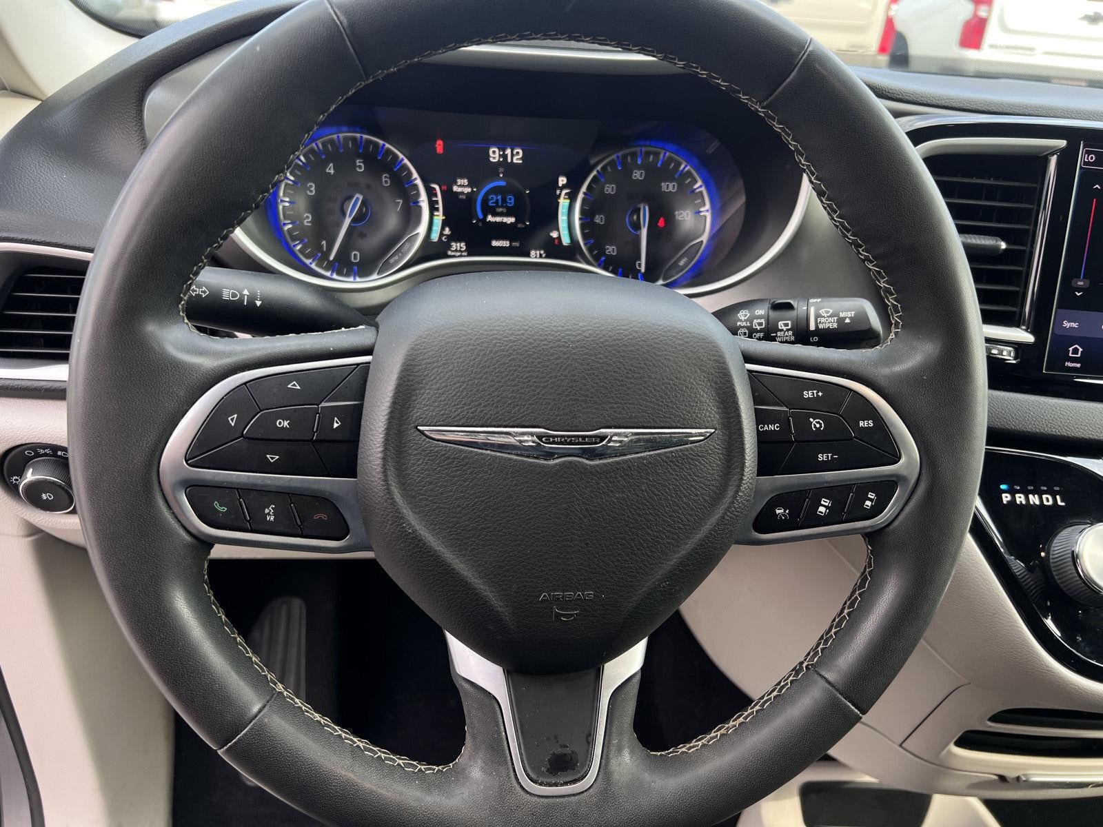 2022 Chrysler Pacifica Touring L