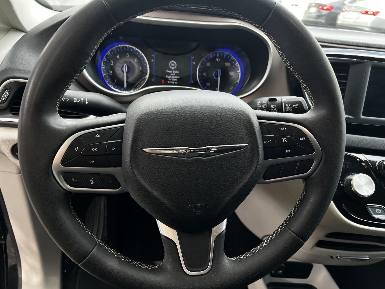 2023 Chrysler Voyager LX